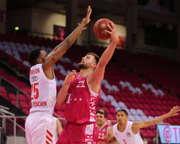 犀利的突破 犀利的突破