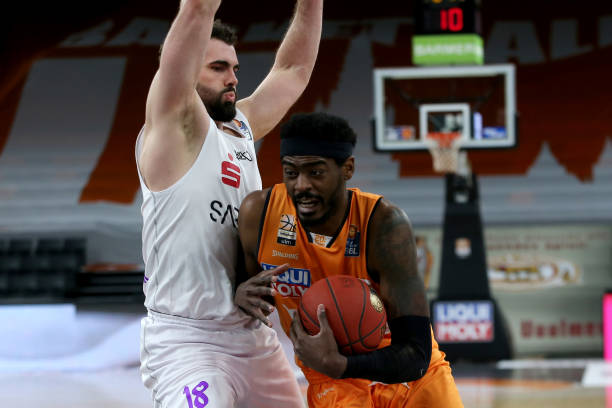 操运动敲响 操运动敲响