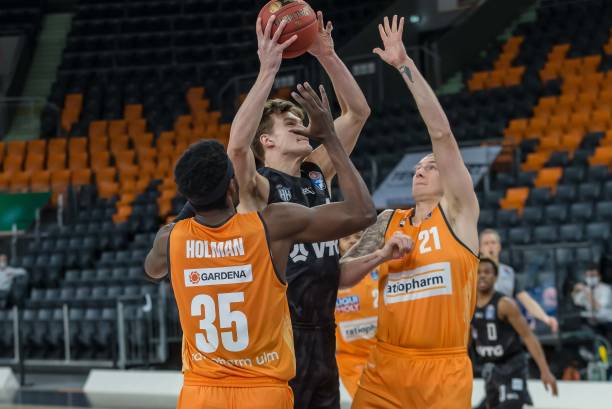 在本场令人 在本场令人