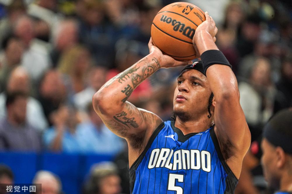 这在硬碰硬 这在硬碰硬